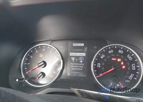 2020 Toyota Rav4 Xle z USA, uszkodzony, nr VIN 2T3W1RFV6LW088163